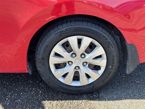 Used 2012 Honda Civic LX image 9