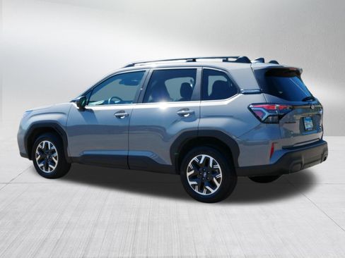 Used 2026 Subaru Forester Premium AWD/4WD image 5