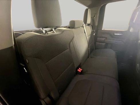 Certified 2022 Chevrolet Silverado 2500 Custom w/ Custom Value Package RWD image 19