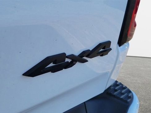 New 2026 RAM 1500 Big Horn AWD/4WD image 8