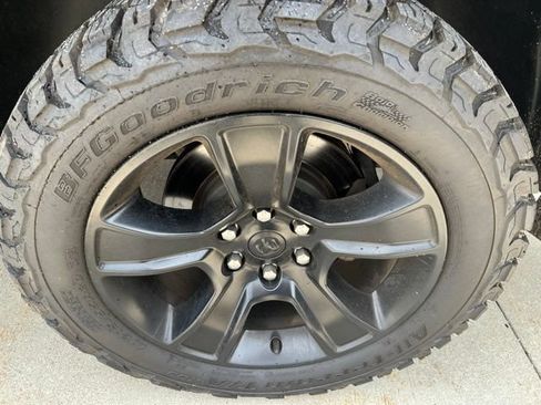 Used 2023 RAM 1500 Big Horn AWD/4WD image 10