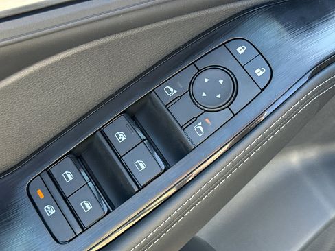New 2026 Nissan Rogue SV AWD/4WD image 12