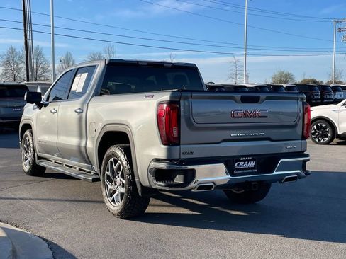 Used 2023 GMC Sierra 1500 SLT w/ SLT Premium Package AWD/4WD image 5
