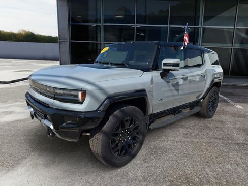 New 2025 GMC Hummer EV 2X image 3
