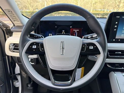 New 2026 Lincoln Aviator Reserve image 14