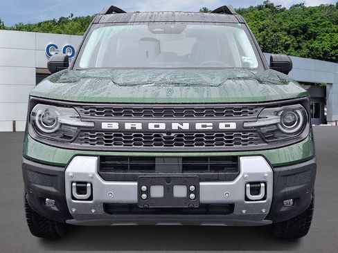 Used 2025 Ford Bronco Sport Badlands w/ Badlands Tech Package AWD/4WD image 2