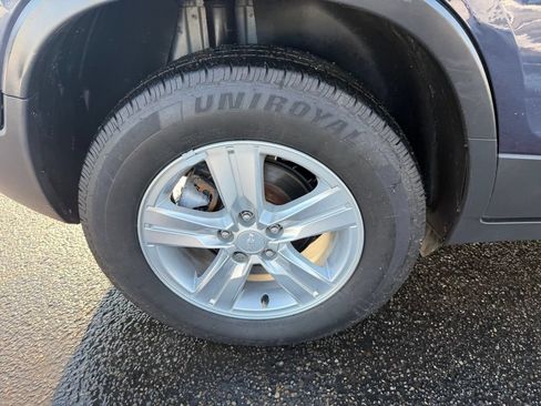 Used 2019 Chevrolet Trax LS w/ Tint and Cruise Package AWD/4WD image 29