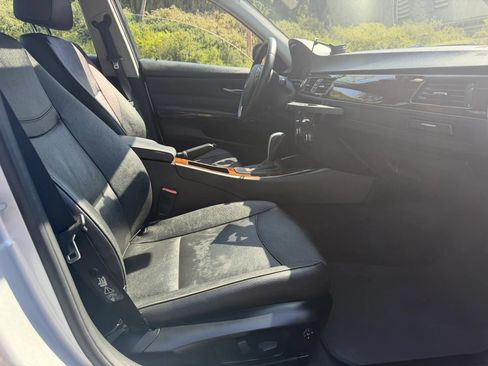 Used 2011 BMW 328i Sedan RWD image 19