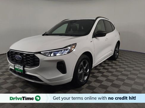 Used 2023 Ford Escape ST-Line AWD/4WD image 1