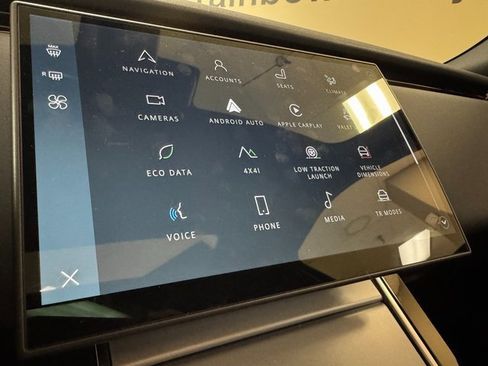 Used 2025 Land Rover Range Rover Evoque S image 17