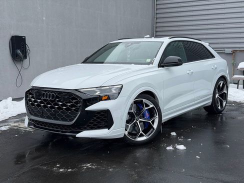 New 2026 Audi RS Q8 performance AWD/4WD image 1