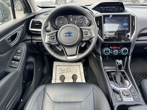 Used 2023 Subaru Forester Touring image 14