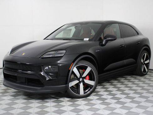 New 2026 Porsche Macan 4S Electric image 1