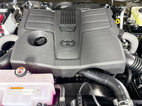 New 2026 Toyota Tundra Platinum AWD/4WD image 11