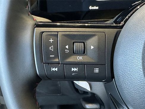 New 2026 Nissan Kicks SR image 18