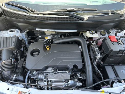New 2026 Chevrolet Equinox LT w/ LPO, Floor Liner Package FWD image 13