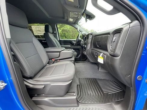 New 2025 Chevrolet Silverado 1500 Custom w/ LPO, Dark Essentials Package image 23