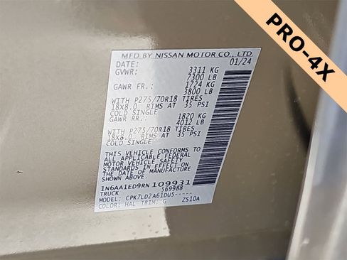 Used 2024 Nissan Titan PRO-4X w/ Off Road Protection Package image 25