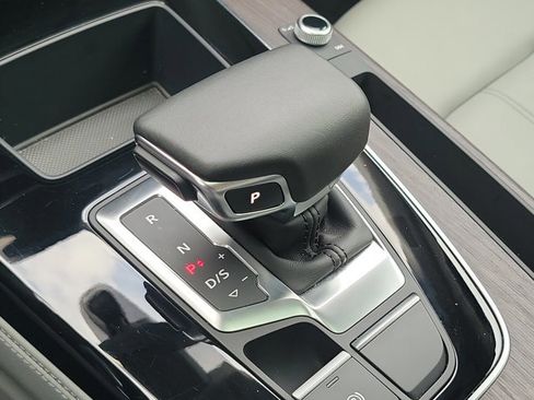 Used 2023 Audi Q5 2.0T Premium Plus image 29