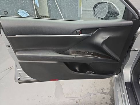 Used 2023 Toyota Camry SE image 25