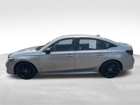 Used 2025 Honda Civic Sport image 5