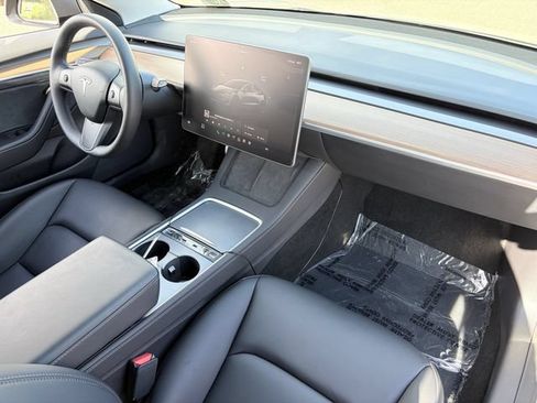 Used 2023 Tesla Model 3 Performance AWD/4WD image 13