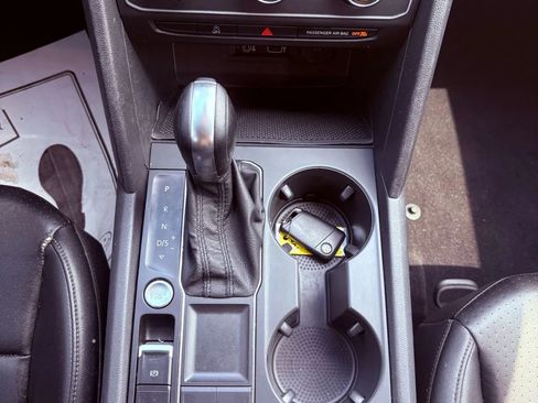 Used 2019 Volkswagen Atlas SE w/ Towing Package image 31