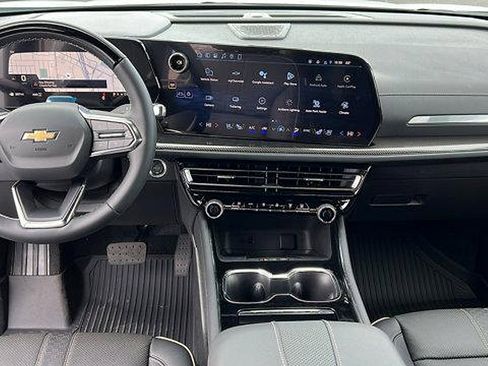 New 2026 Chevrolet Traverse High Country w/ LPO, Floor Liner Package image 18