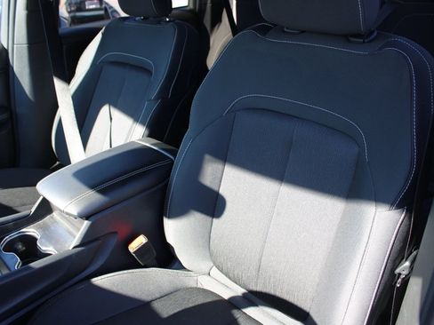 Used 2025 Jeep Grand Cherokee Laredo w/ Luxury Tech Group I image 22