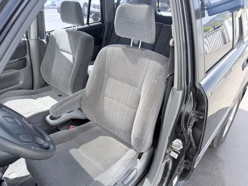 Used 1997 Honda CR-V 4WD image 12
