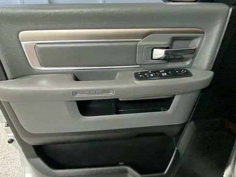 Used 2017 RAM 1500 Big Horn image 9