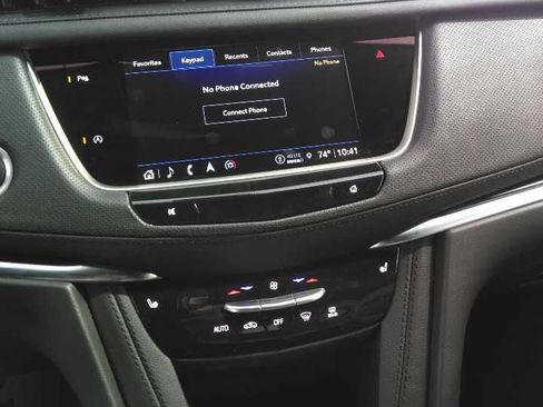 Used 2025 Cadillac XT5 Premium Luxury FWD image 19