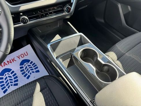 Certified 2025 Chevrolet Equinox LT image 21