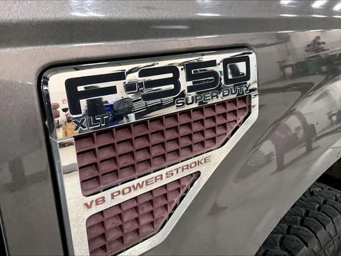 Used 2008 Ford F350 XLT image 9