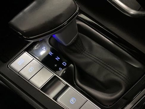 Used 2023 Hyundai Elantra SEL w/ Convenience Package image 21