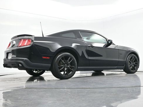 Used 2012 Ford Mustang GT Premium w/ Brembo Brake Pkg image 42