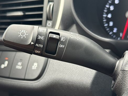 Used 2017 Kia Sorento SX AWD/4WD image 32