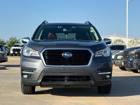 Used 2020 Subaru Ascent Touring w/ Popular Package #2 AWD/4WD image 2