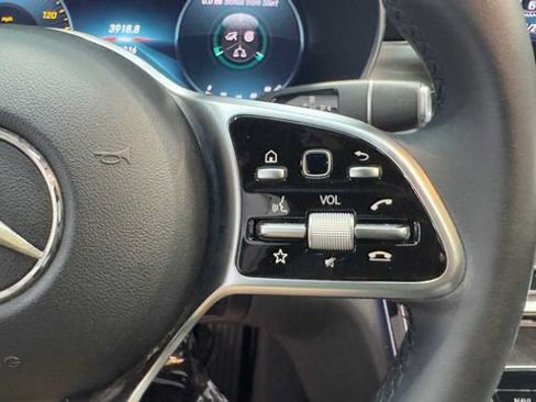 Used 2021 Mercedes-Benz C 300 Sedan image 30