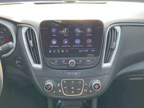 Used 2024 Chevrolet Malibu LT image 12