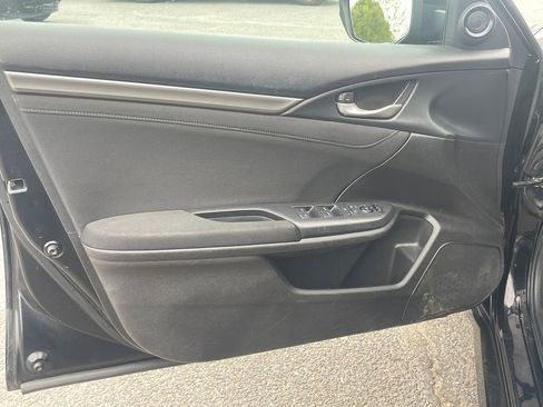 Used 2018 Honda Civic EX image 15