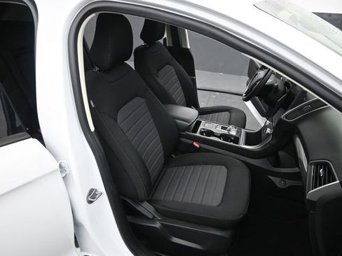 Used 2022 Ford Edge SE w/ Cargo Accessory Package AWD/4WD image 19