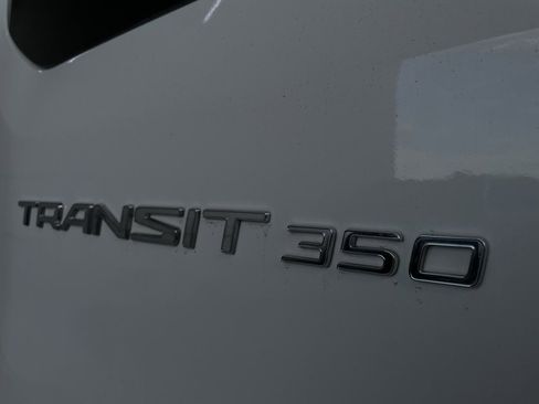 Used 2016 Ford Transit 350 XL image 9