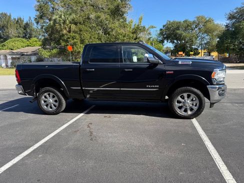 Used 2020 RAM 2500 Limited AWD/4WD image 16