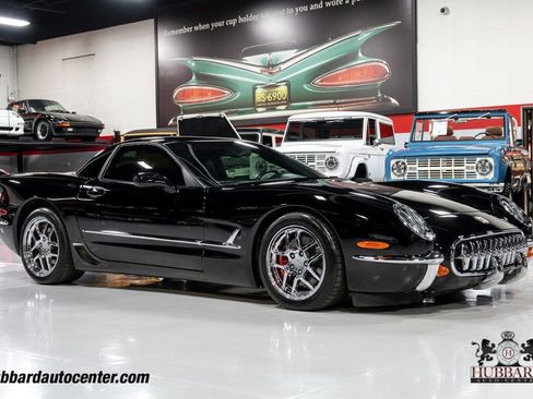 Used 2003 Chevrolet Corvette Z06 w/ Memory Package, 3 Drivers image 1