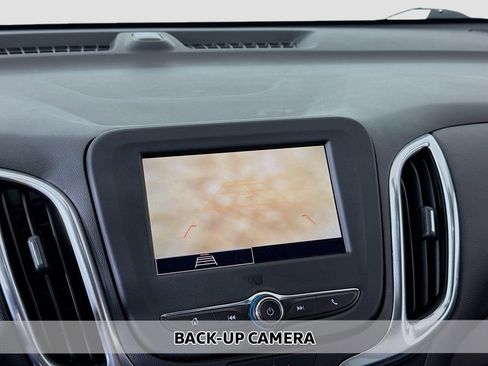 Used 2022 Chevrolet Equinox LT FWD image 4