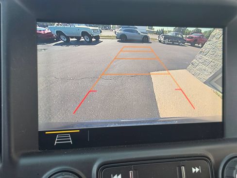 Used 2019 GMC Terrain SLT w/ Preferred Package AWD/4WD image 17