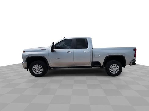 Used 2022 Chevrolet Silverado 2500 LT w/ Convenience Package AWD/4WD image 5