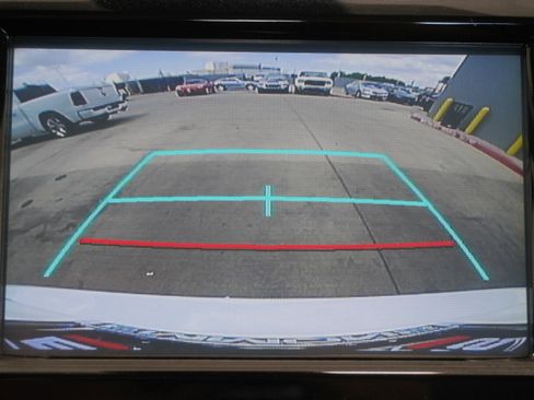 Used 2019 Toyota Camry LE image 17