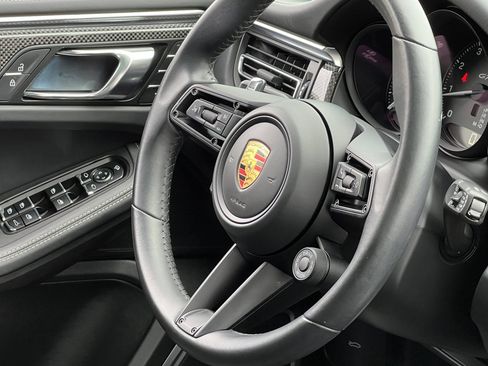 Used 2023 Porsche Macan GTS AWD/4WD image 47